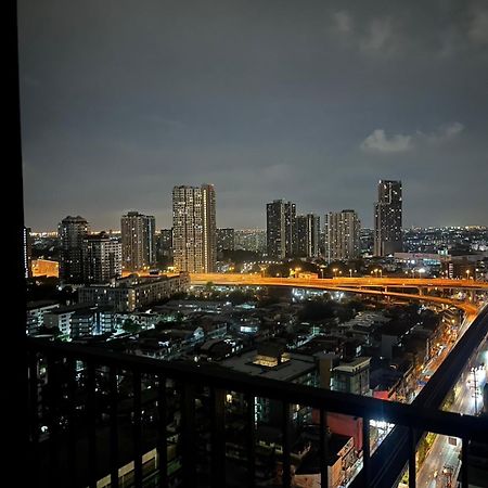 Apartment Next To Phrakanong Bts Wyne Sukhumvit Bangkok Exteriör bild