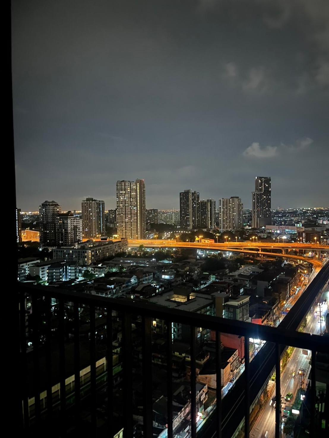 Apartment Next To Phrakanong Bts Wyne Sukhumvit Bangkok Exteriör bild