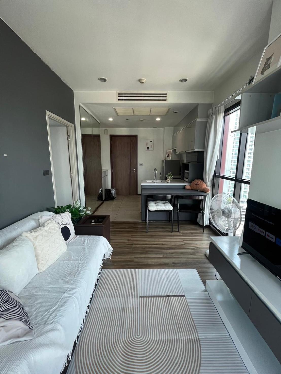 Apartment Next To Phrakanong Bts Wyne Sukhumvit Bangkok Exteriör bild
